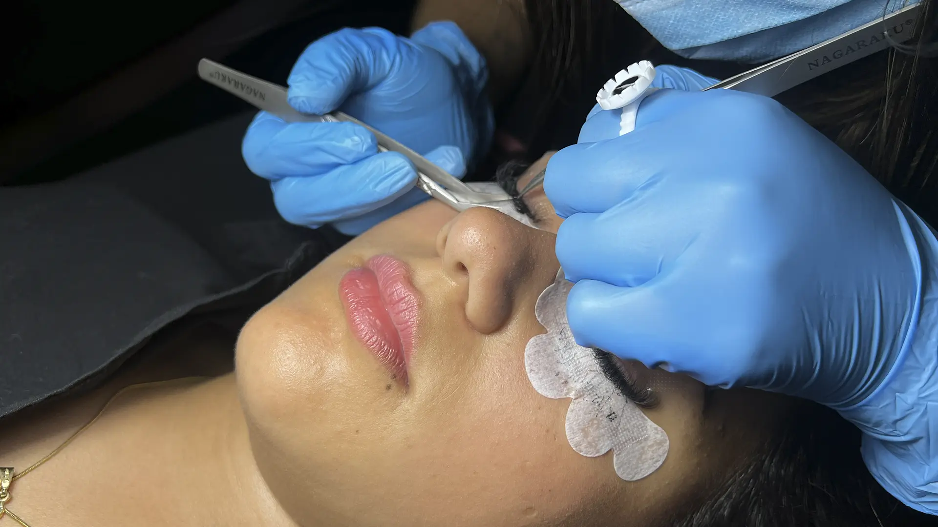 Lash Artist – Pestañas Pelo a Pelo